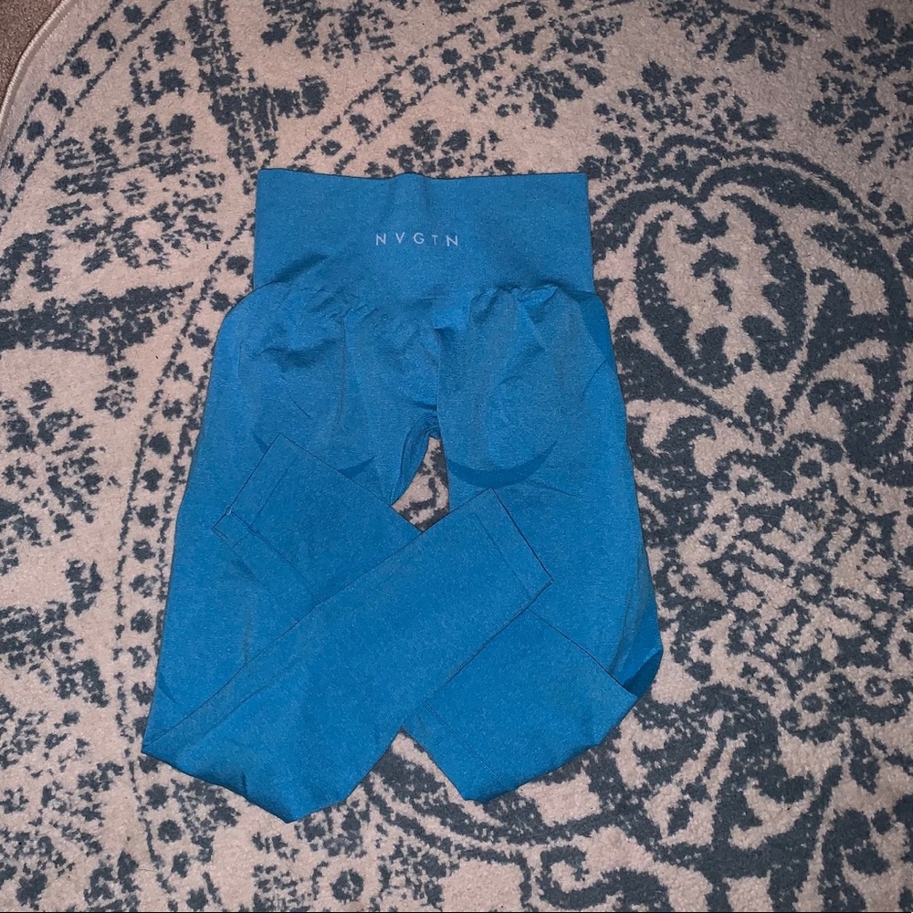 Nvgtn contour leggings in bright blue size small